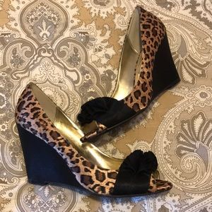 Leopard print wedges